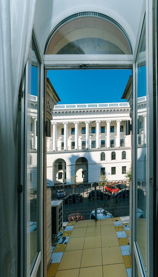 Vip Apartment At Horodetskoho 4 Киев Экстерьер фото